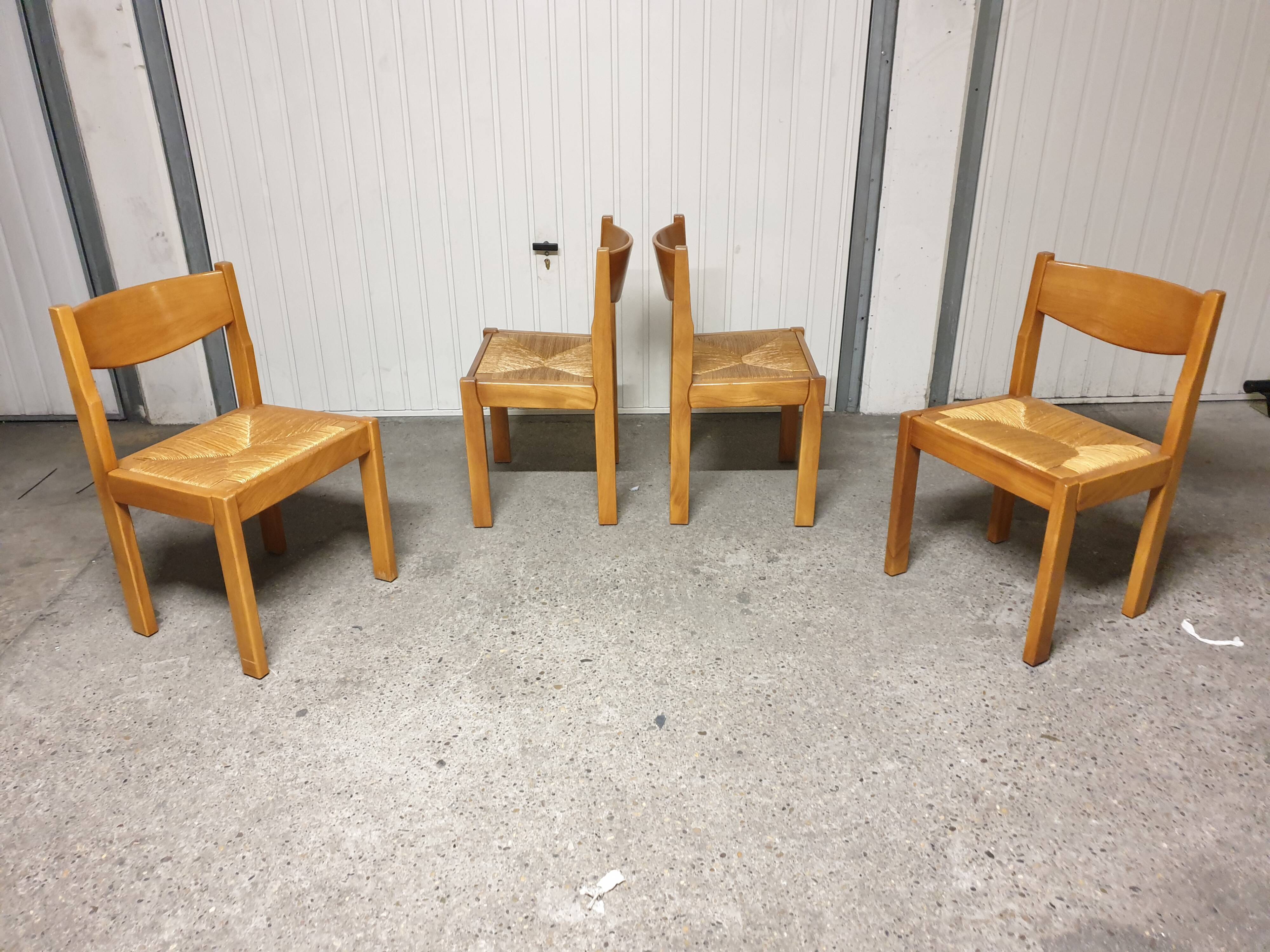 Set of 4 Luigi Gorgoni chairs 1980