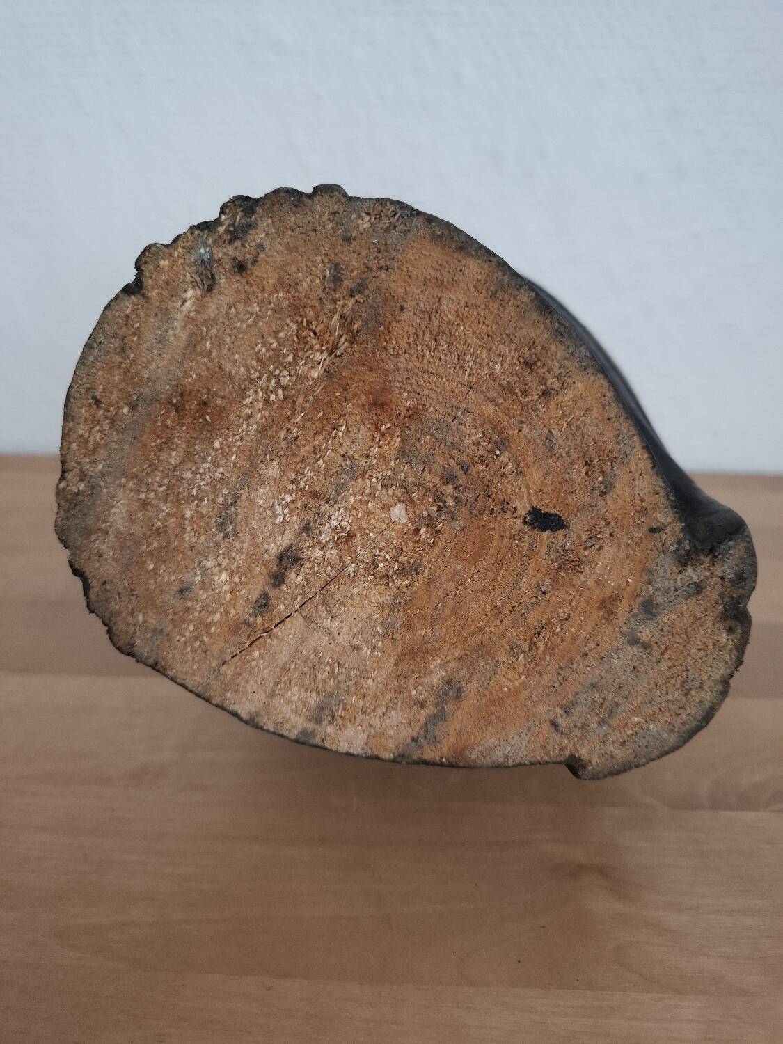 Chouette en bois sculpté vintage