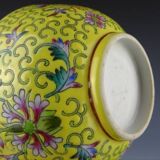 Pair of porcelain bowls and spoons "Famille Rose" China, early 20th century.