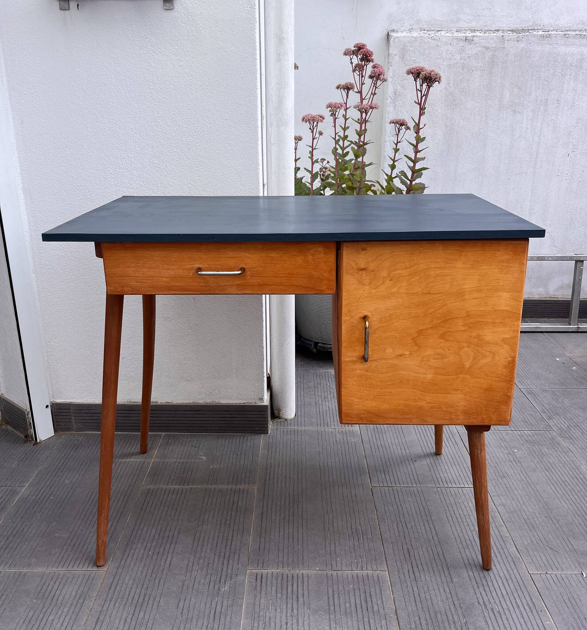 Baumann D227 Vintage 50s Desk
