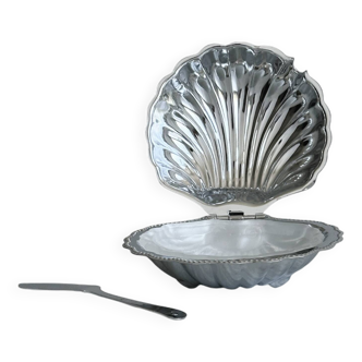 Shell butter dish