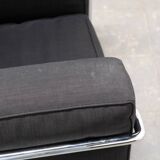 LC2 armchair in black fabric – Design Le Corbusier, Pierre Jeanneret & Charlotte Perriand, 60s