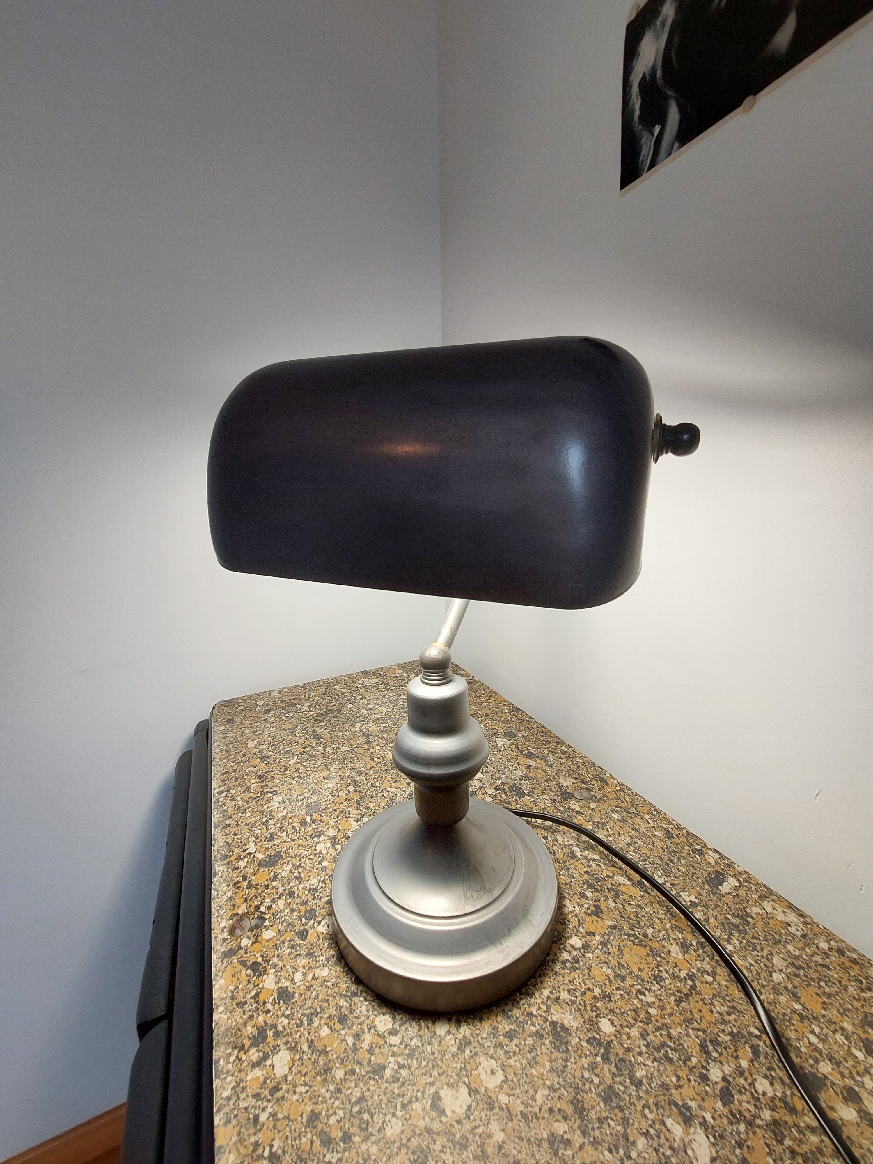 Metal lamp