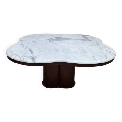 Table basse en travertin du milieu du siècle, style Jean Royère