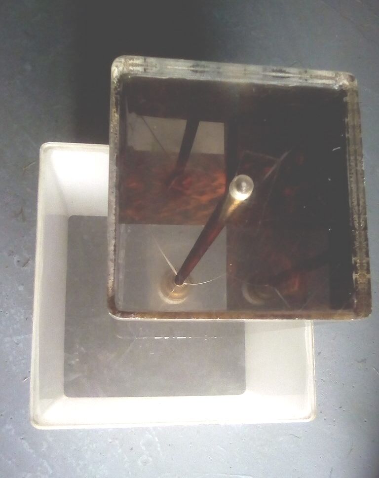 Plexi scale lamp 80'