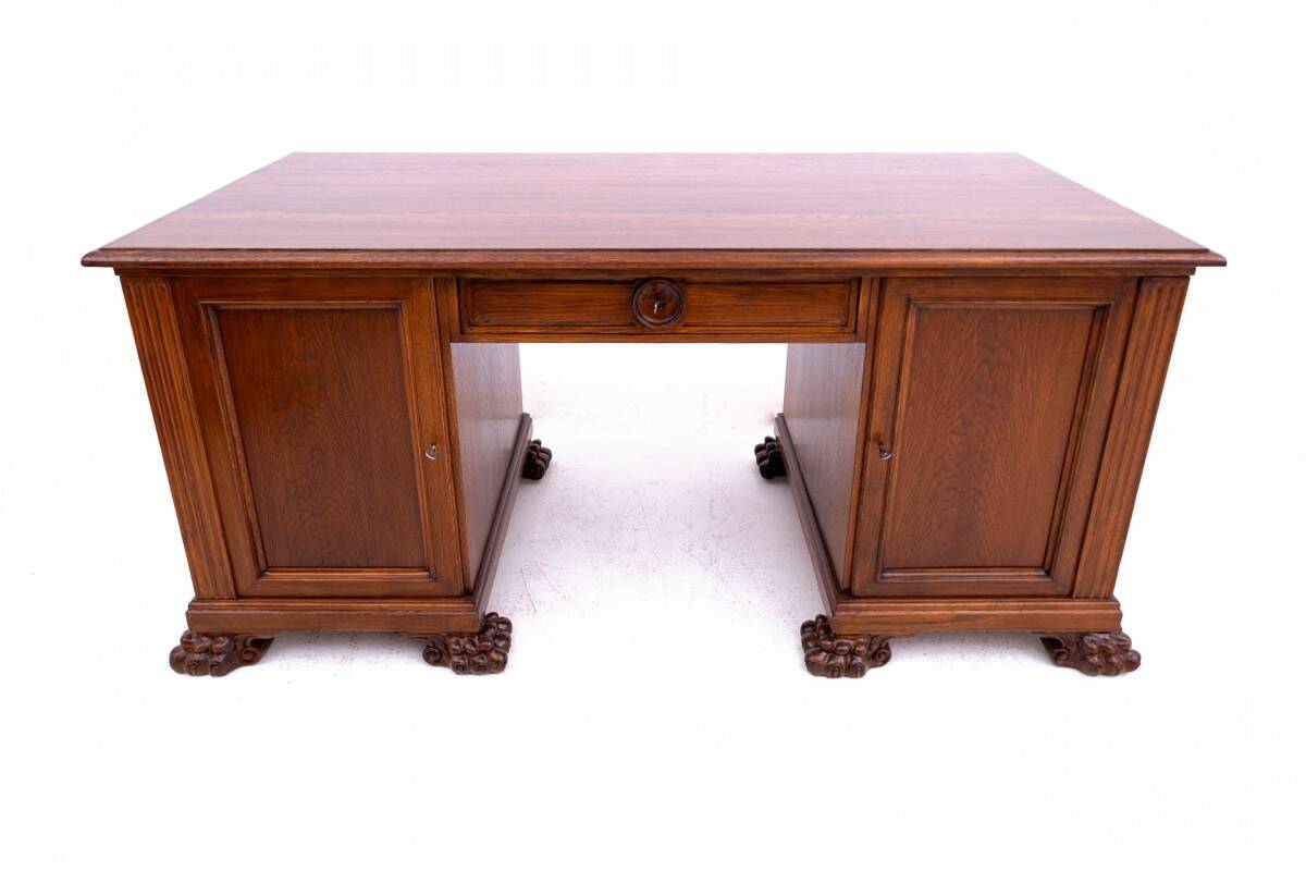 Desk, Germany, around 1930.