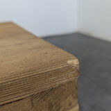 Large coffee table in solid pine, Swiss made