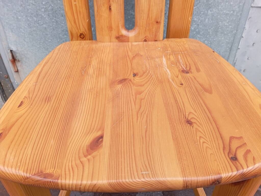 Set of 4 80s pine chairs