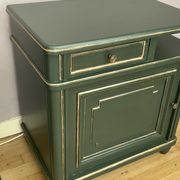 Paire de chevets art-déco en bois peint
