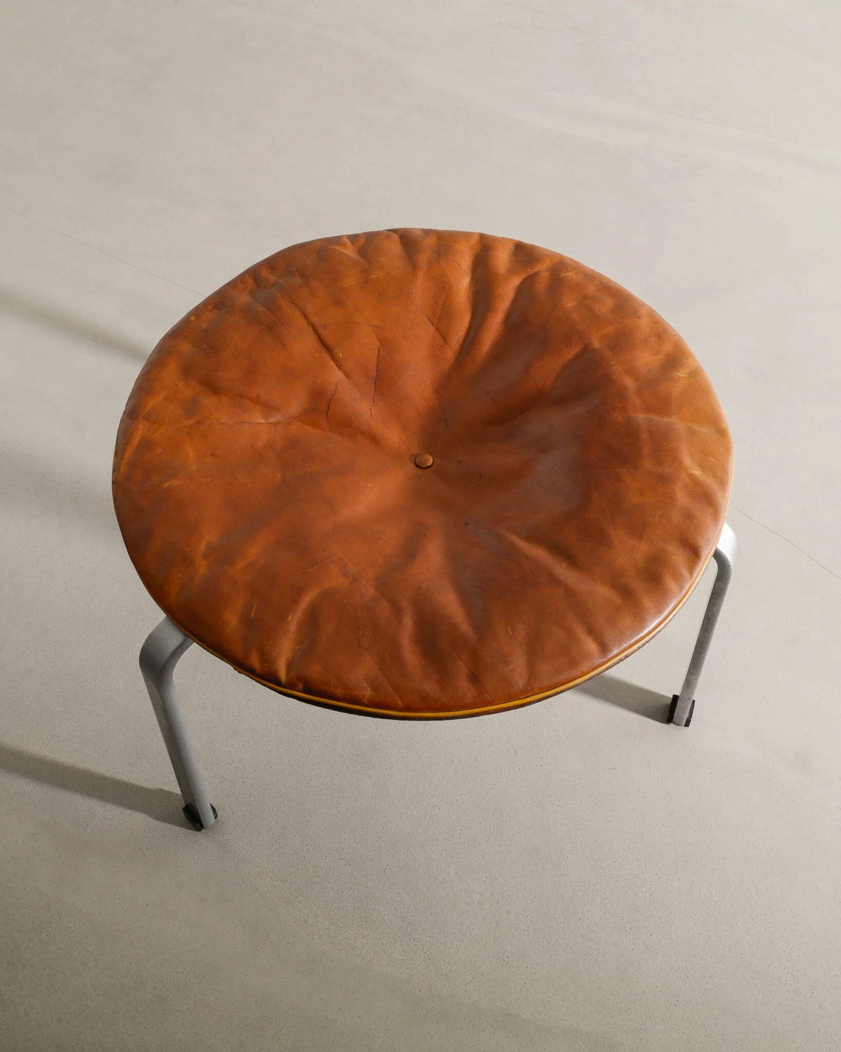 Pair of Danish "PK-33" Brown Leather Stools by Poul Kjaerholm, 1960s