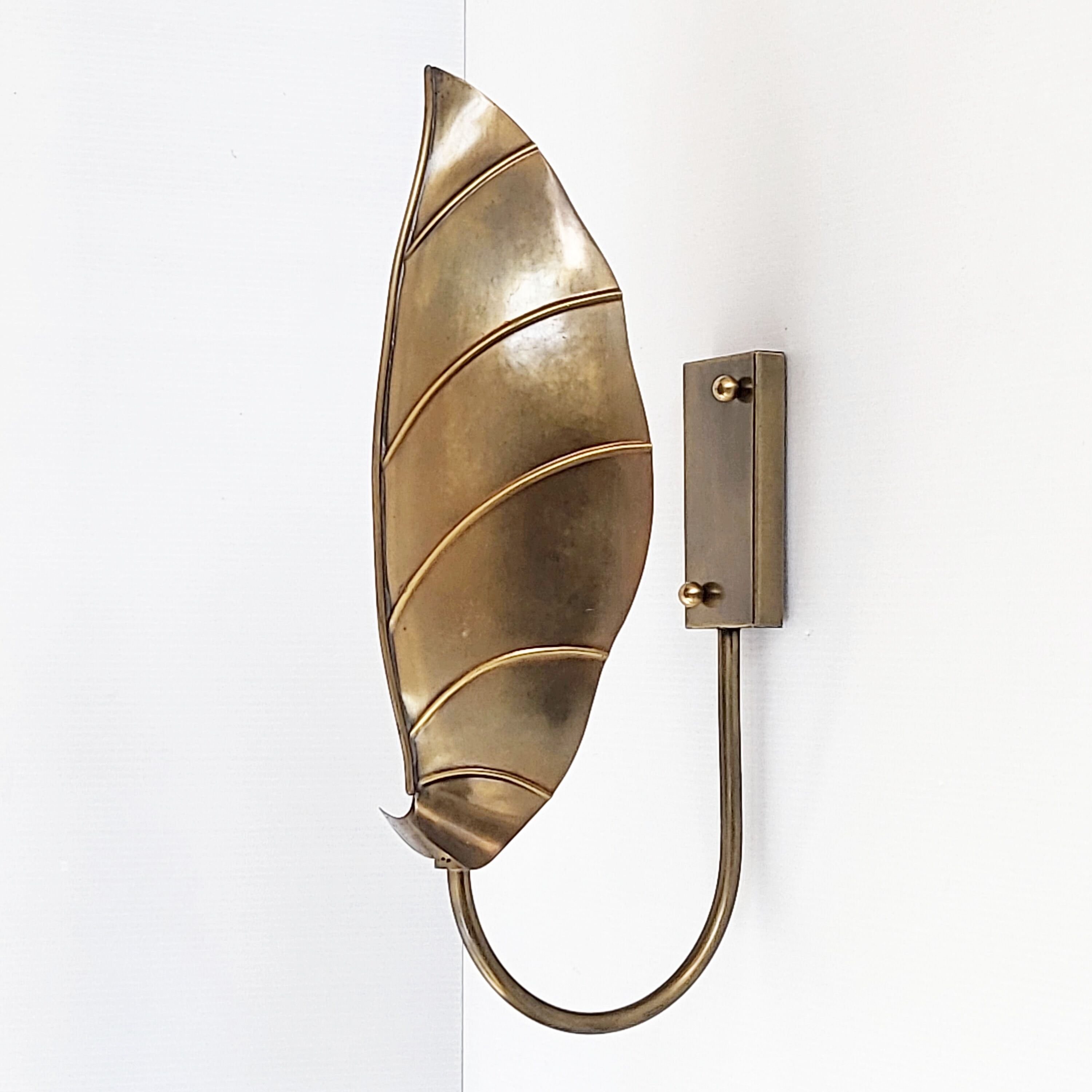 Vintage leaf wall lamp 1970