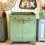 Former green patina workshop service