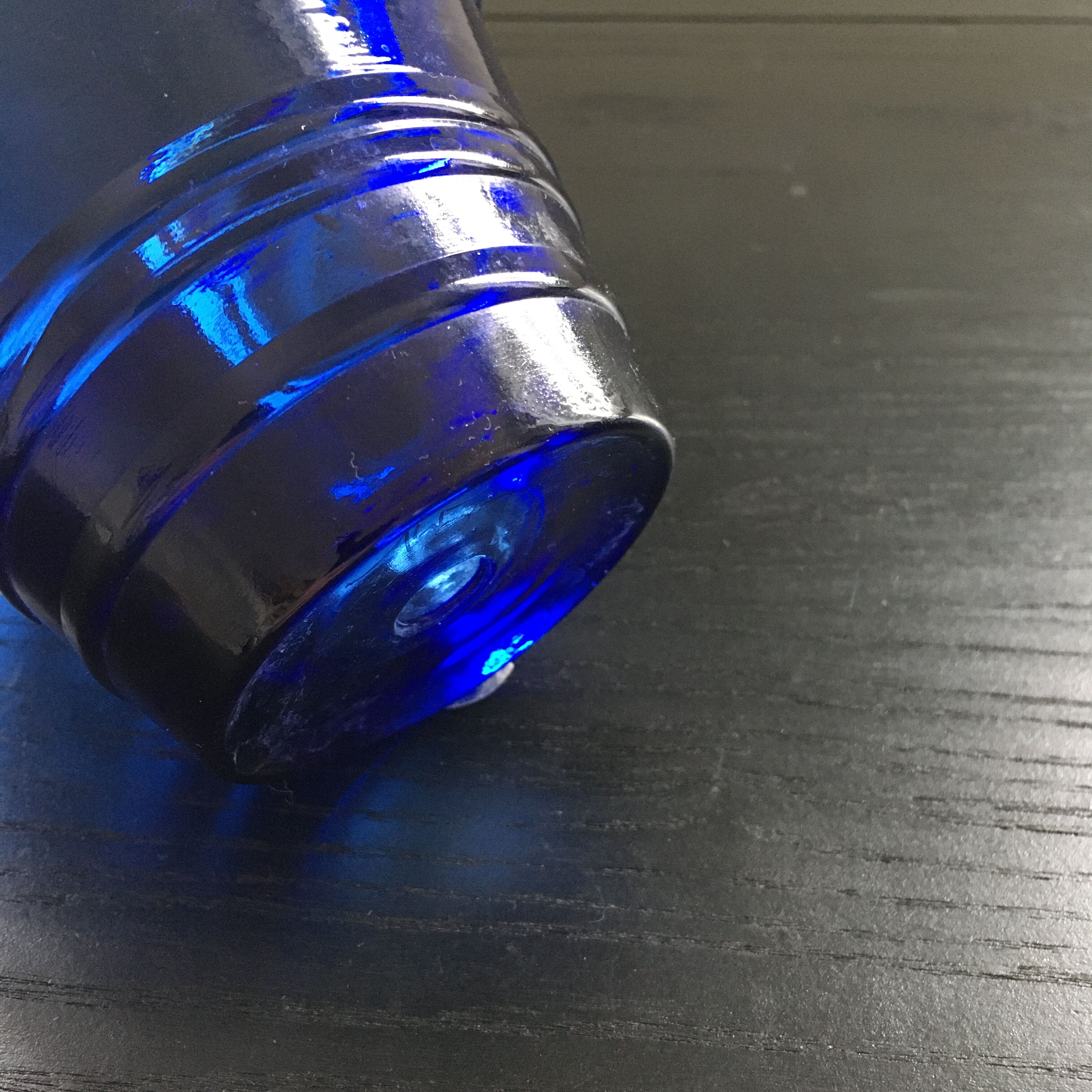 Methylene blue glass jar cover