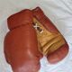 gants de boxe cuir - vintage