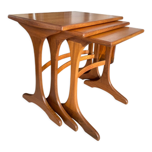 tables gigognes en teck