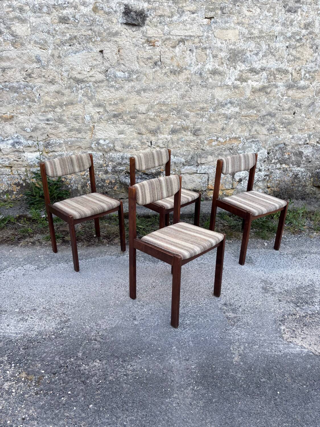 Set of 4 vintage 70s beech chairs