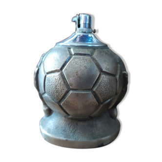 Briquet ballon de foot métal ancien vintage collection