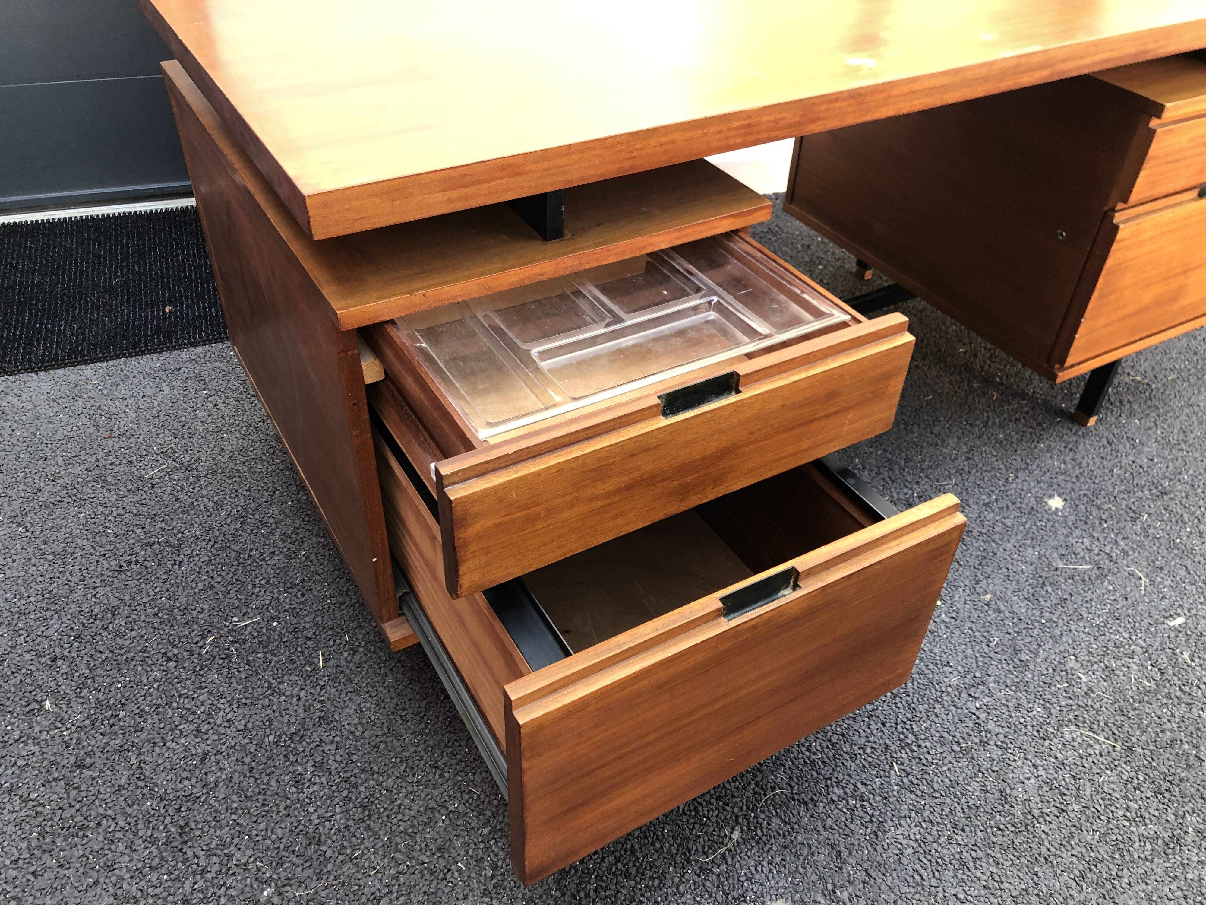 Bureau Pierre Guariche edition Minvielle années 60