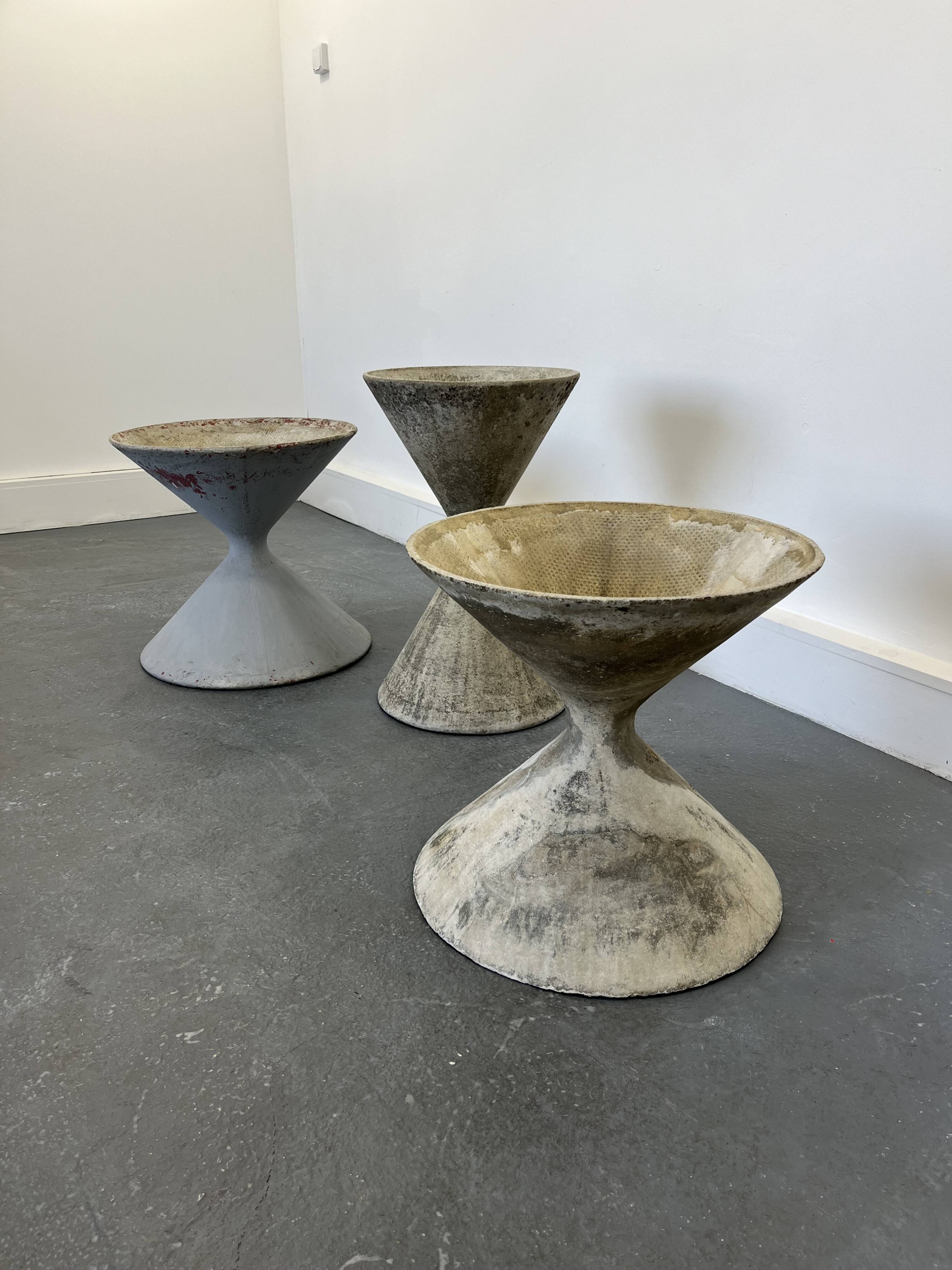 3 planters design Anton Bee assisted by Guhl edition Eternit 1958