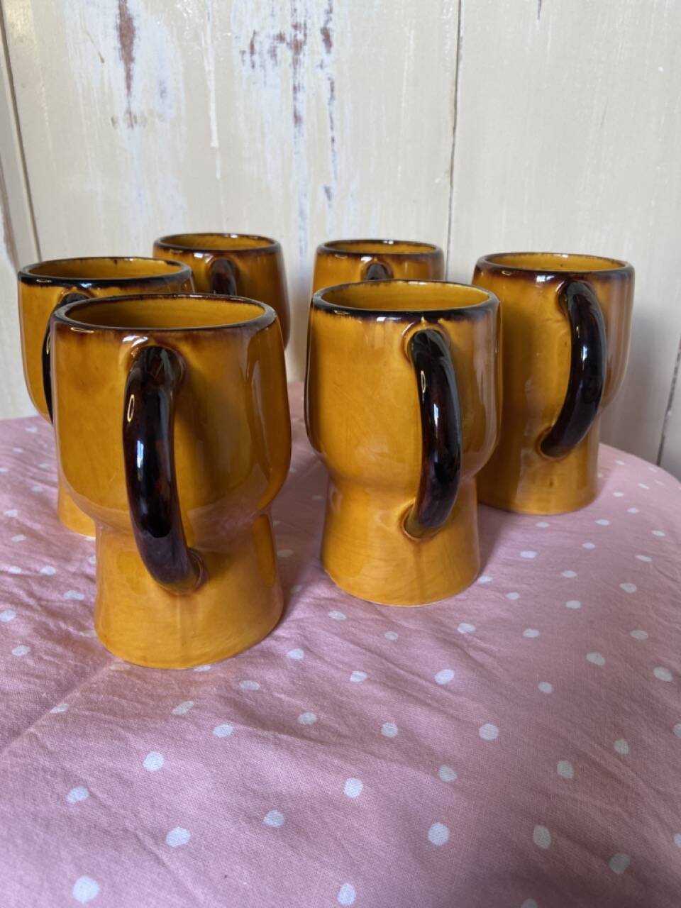 Vintage orange mugs 70s