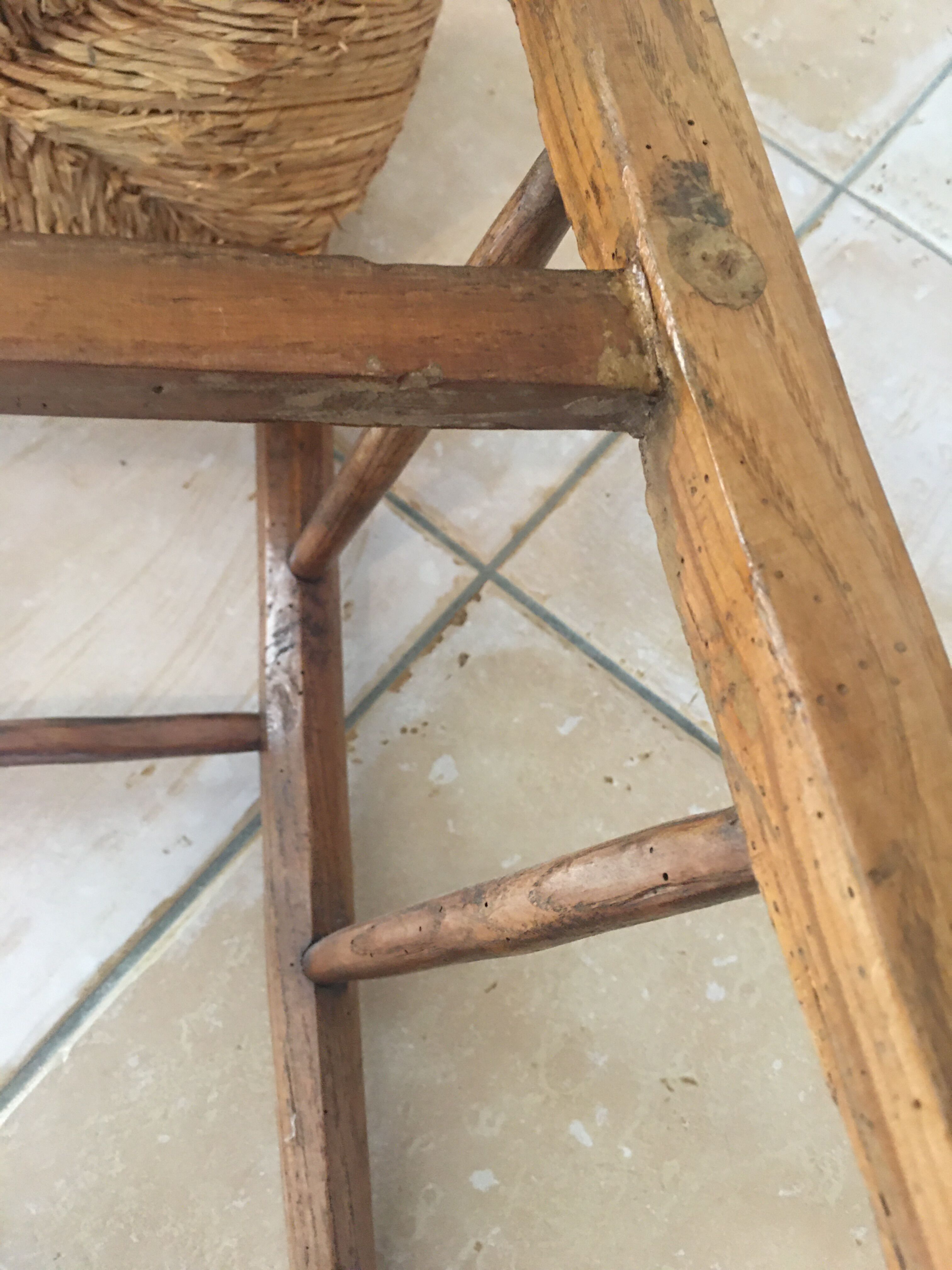 Old child high chair