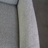 Fauteuil design Leolux modèle Fidamigo dans un beau tissu gris épais