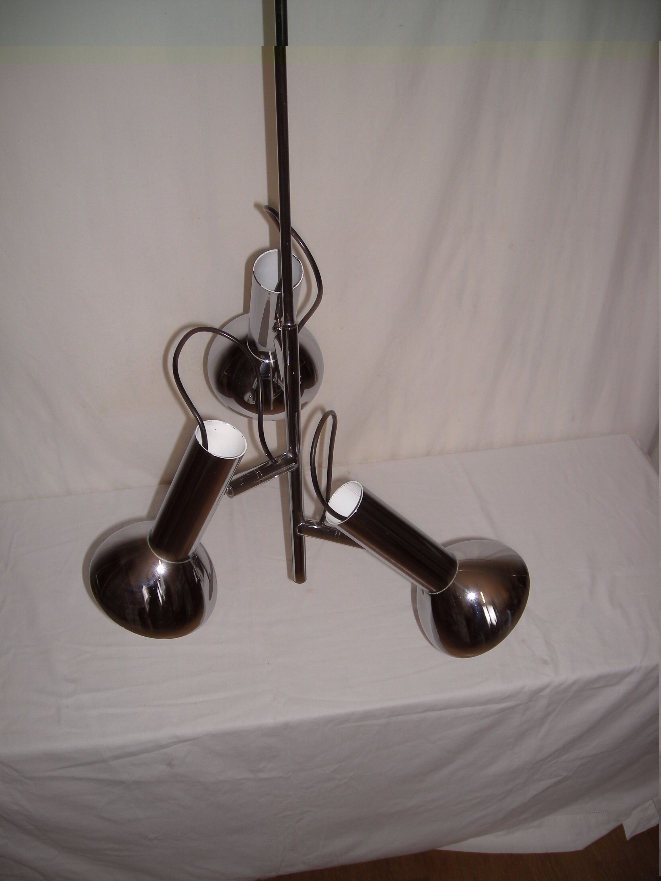 Chandelier spots of the 70s