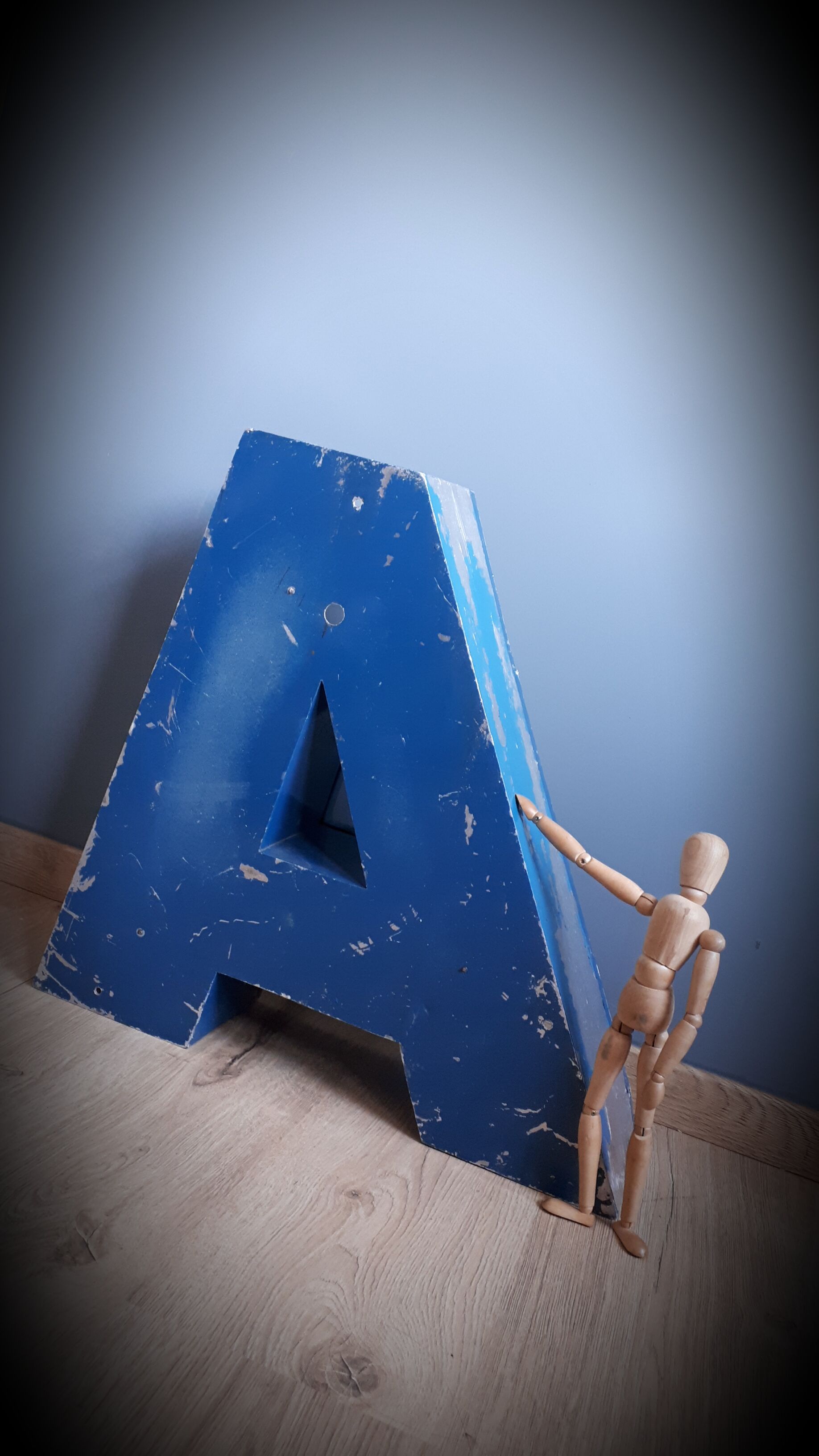 great letter sign has