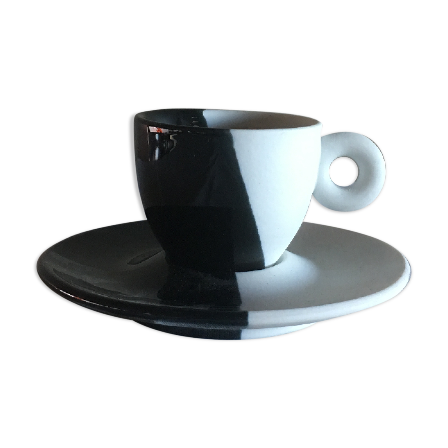 Cup Jannis  Kounellis