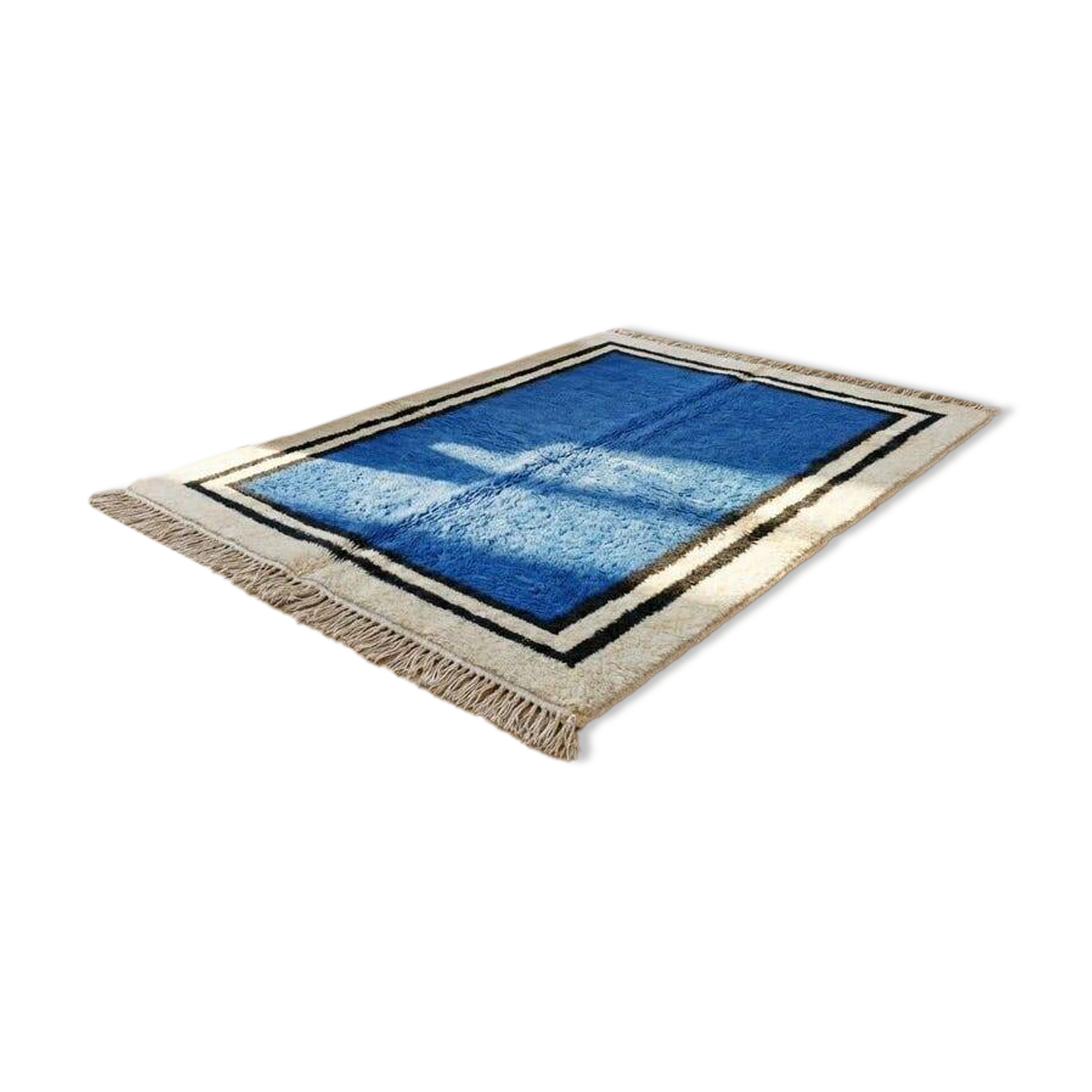 Magnificent handmade rug 200cm x 300cm