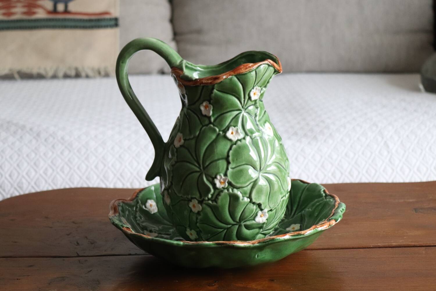 Pitcher and dish in strawberry leaf and flower slip