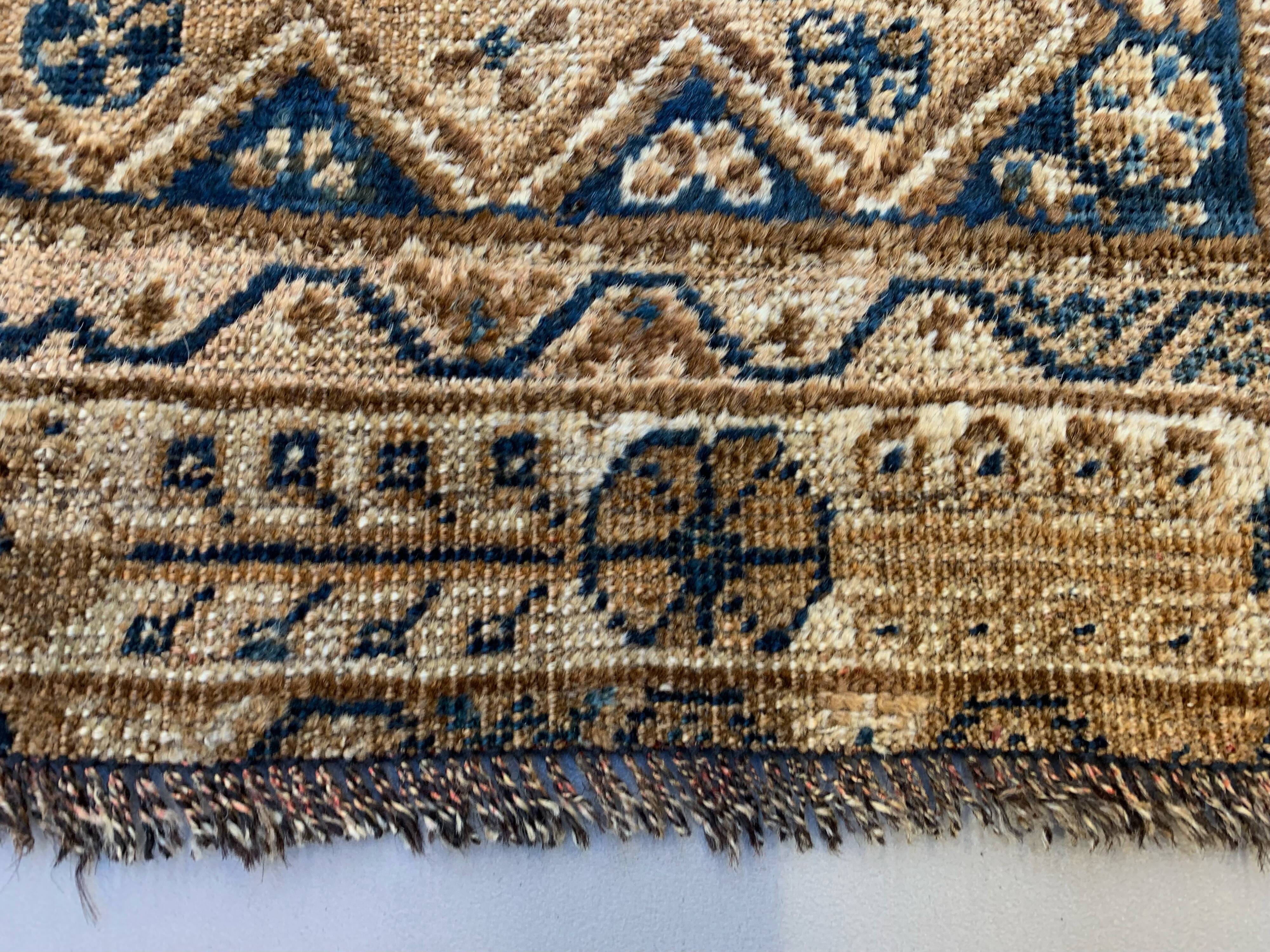 Tribal rug 160x114 cm