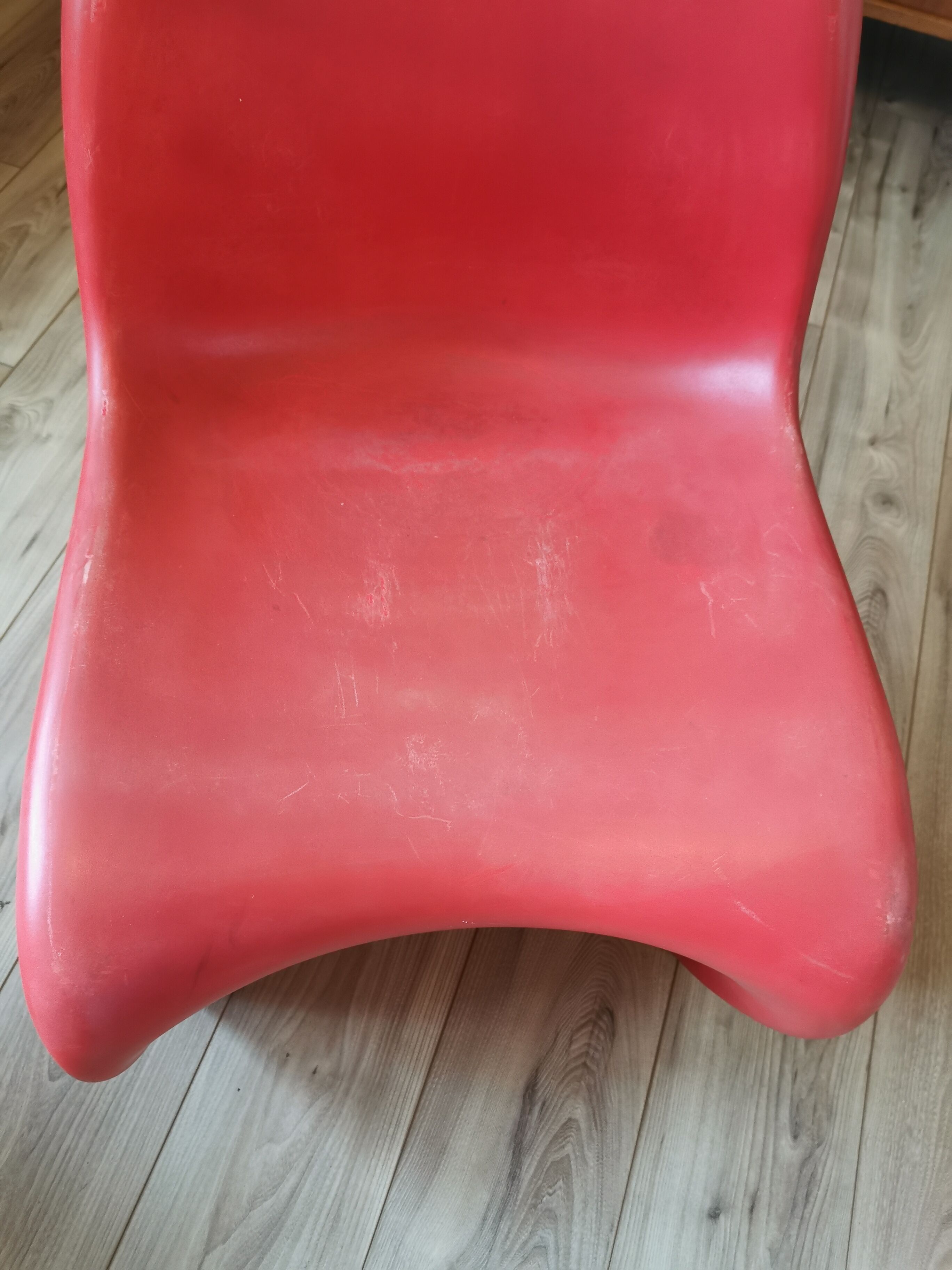 Pair of red chairs Verner Panton edition Vitra