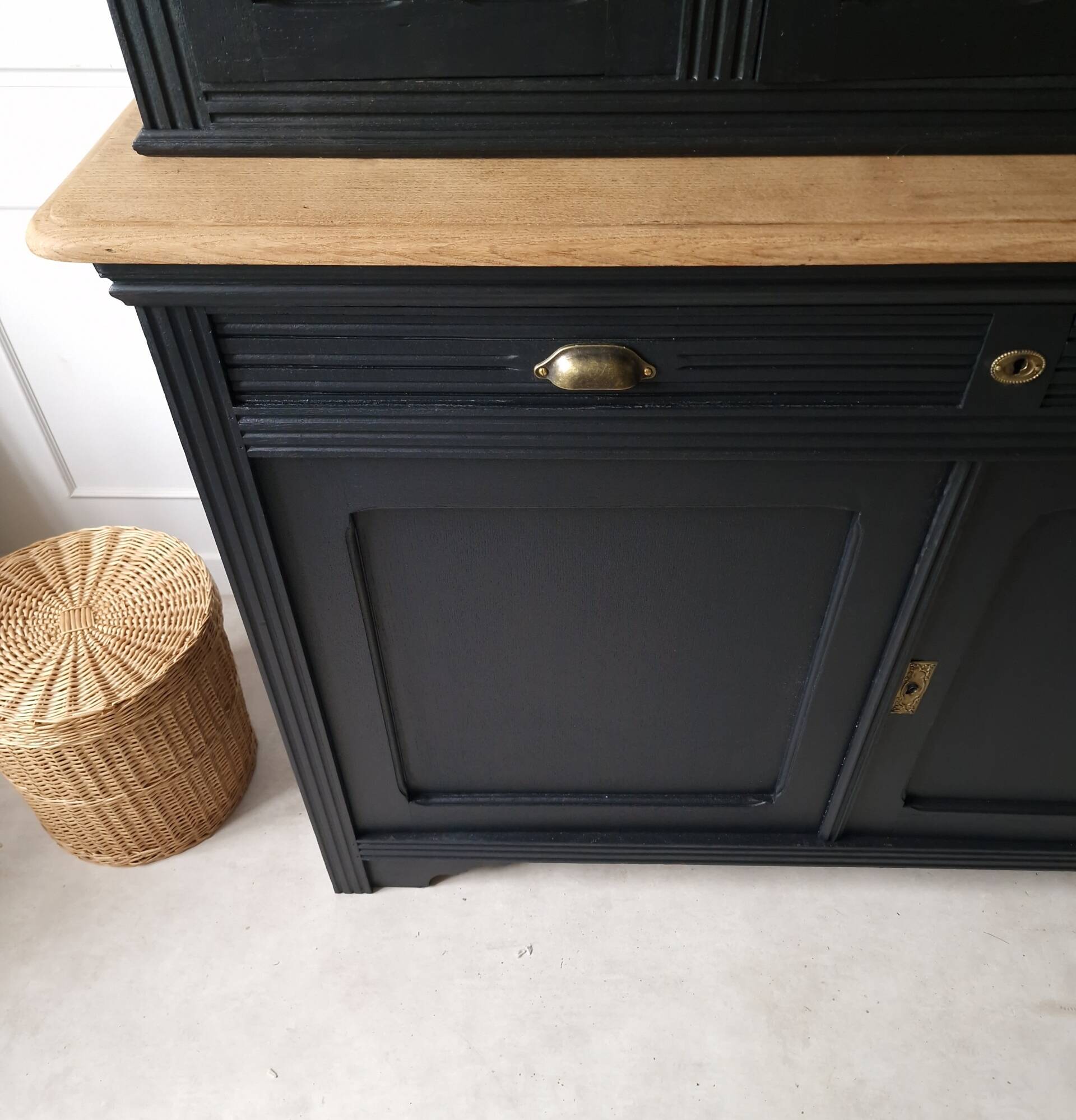 Old dresser