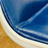2 Strafor chairs
