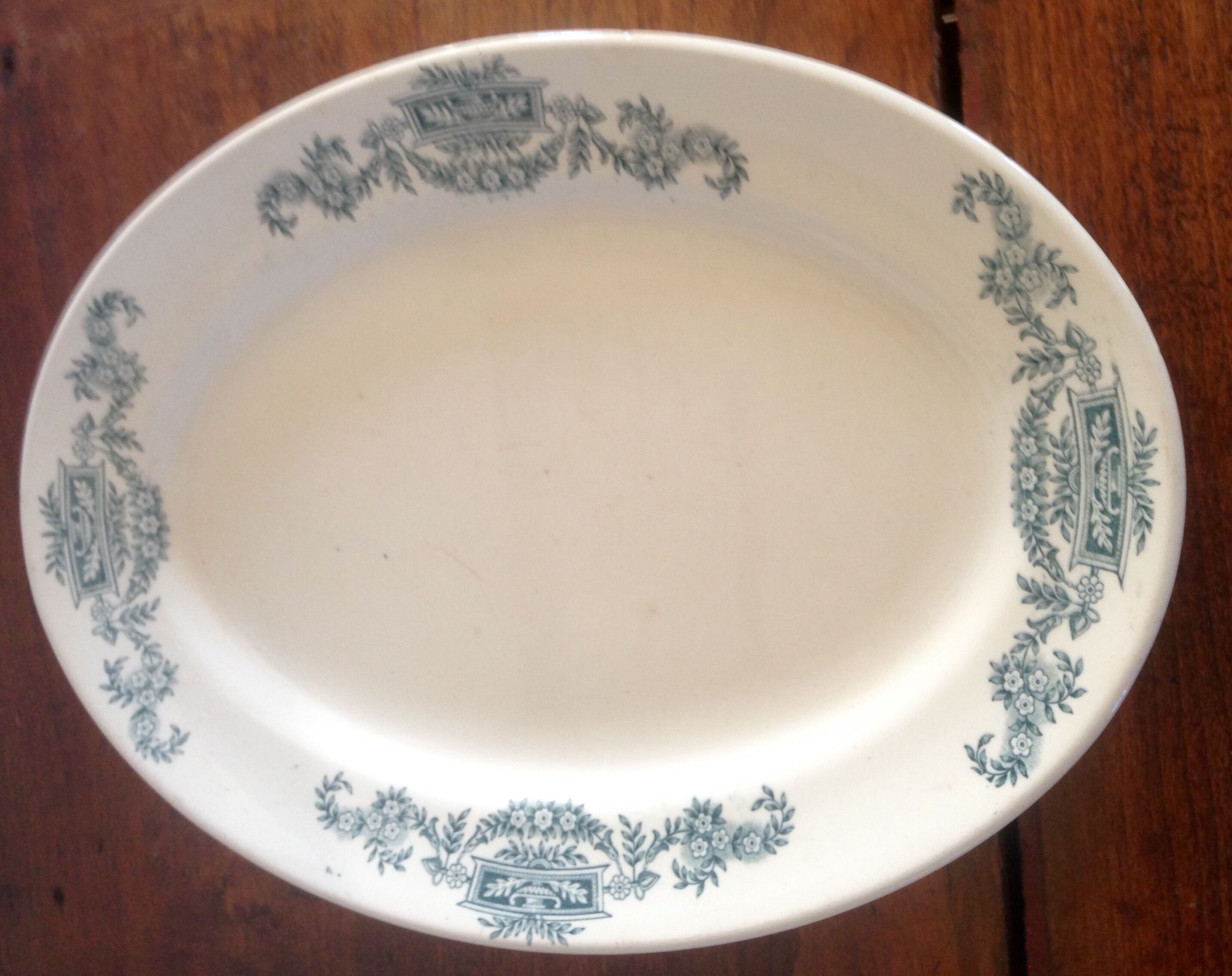 Two flat ovals land of iron