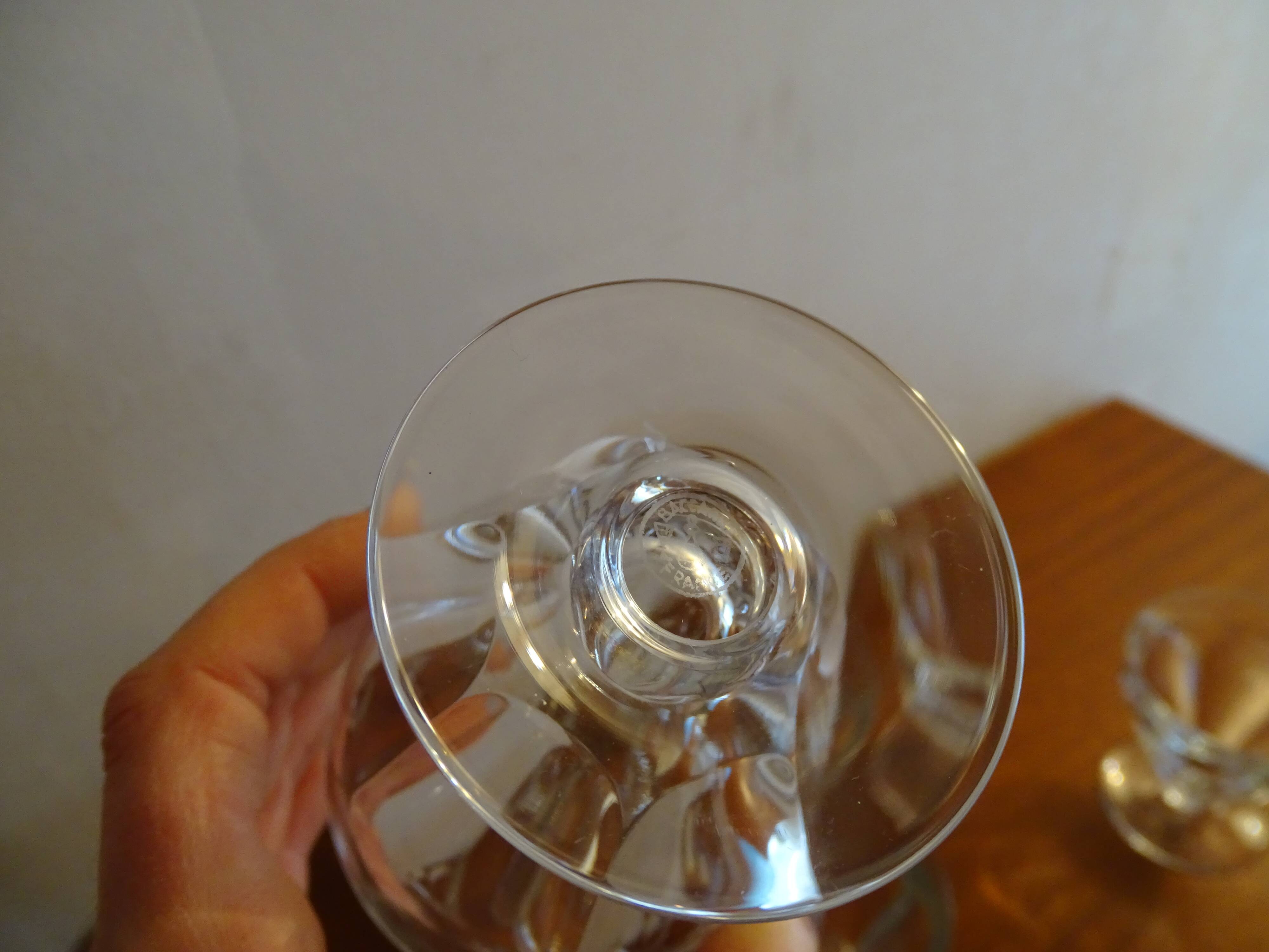 8 glasses of Bayel crystal wine signed, cut crystal.
