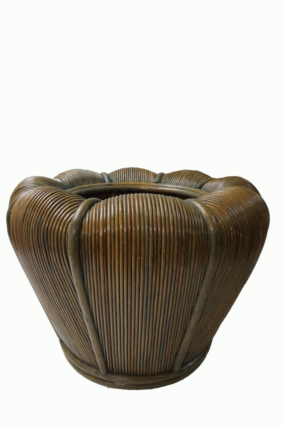 Grand cache-pot en rotin et bambou de style mid-century modern, années 1970