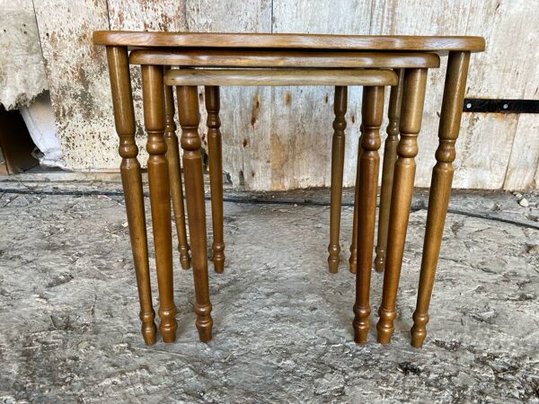 Série De 3 Tables Gigognes Anciennes Bois Pieds Tournés Vintage #D592