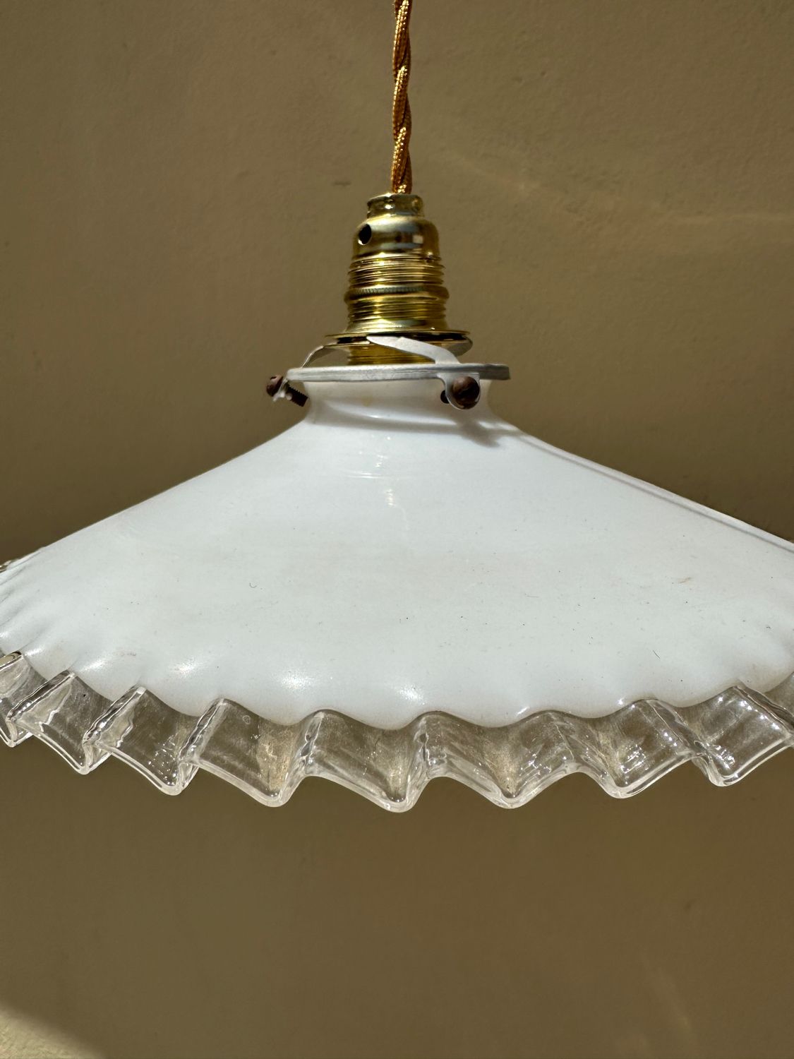 Vintage opaline suspension white and transparent claw brass electricity new