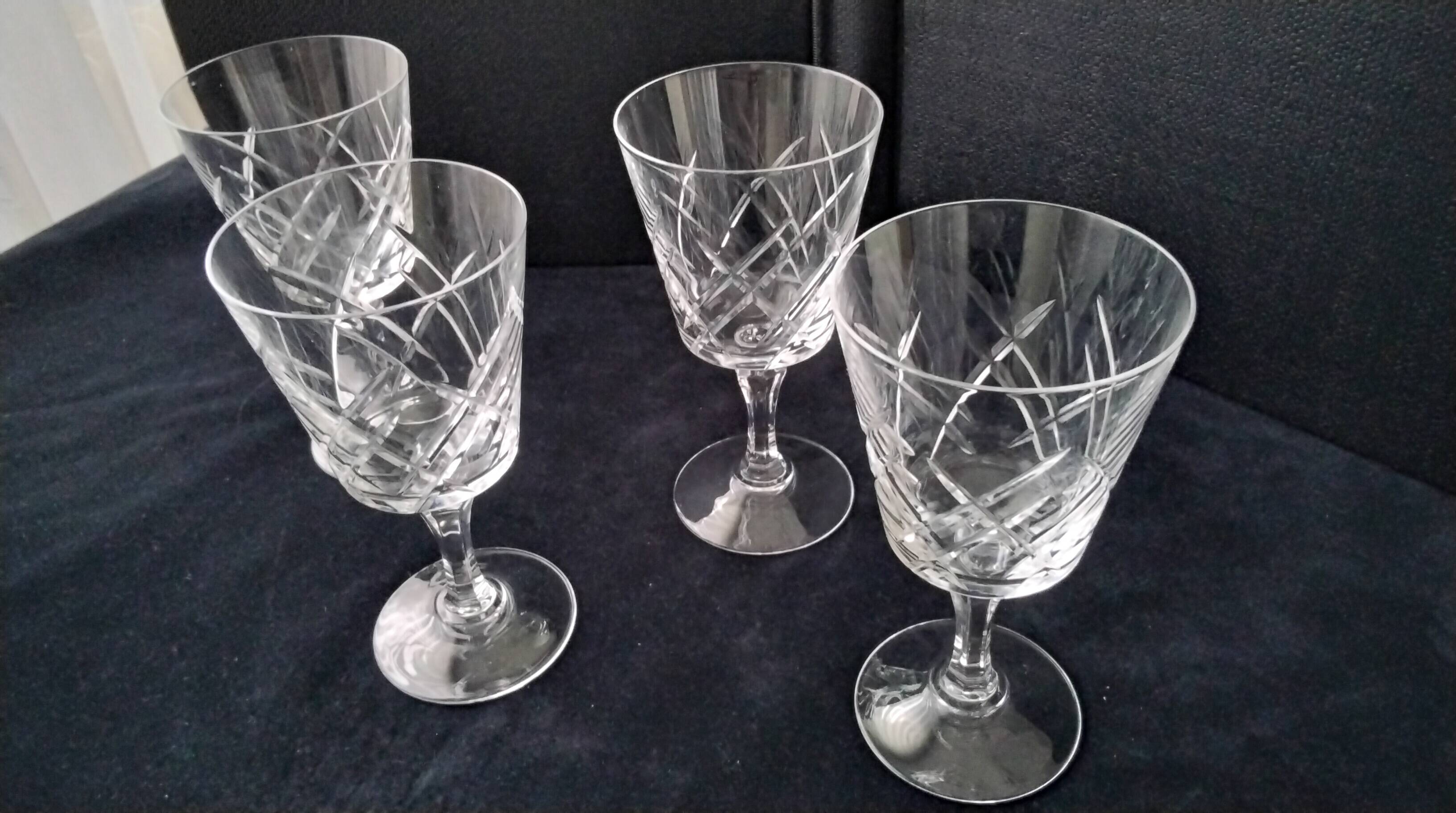 6 old crystal wine glasses from Arques, Saumur model.