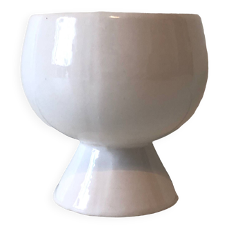 White ceramic footed bowl