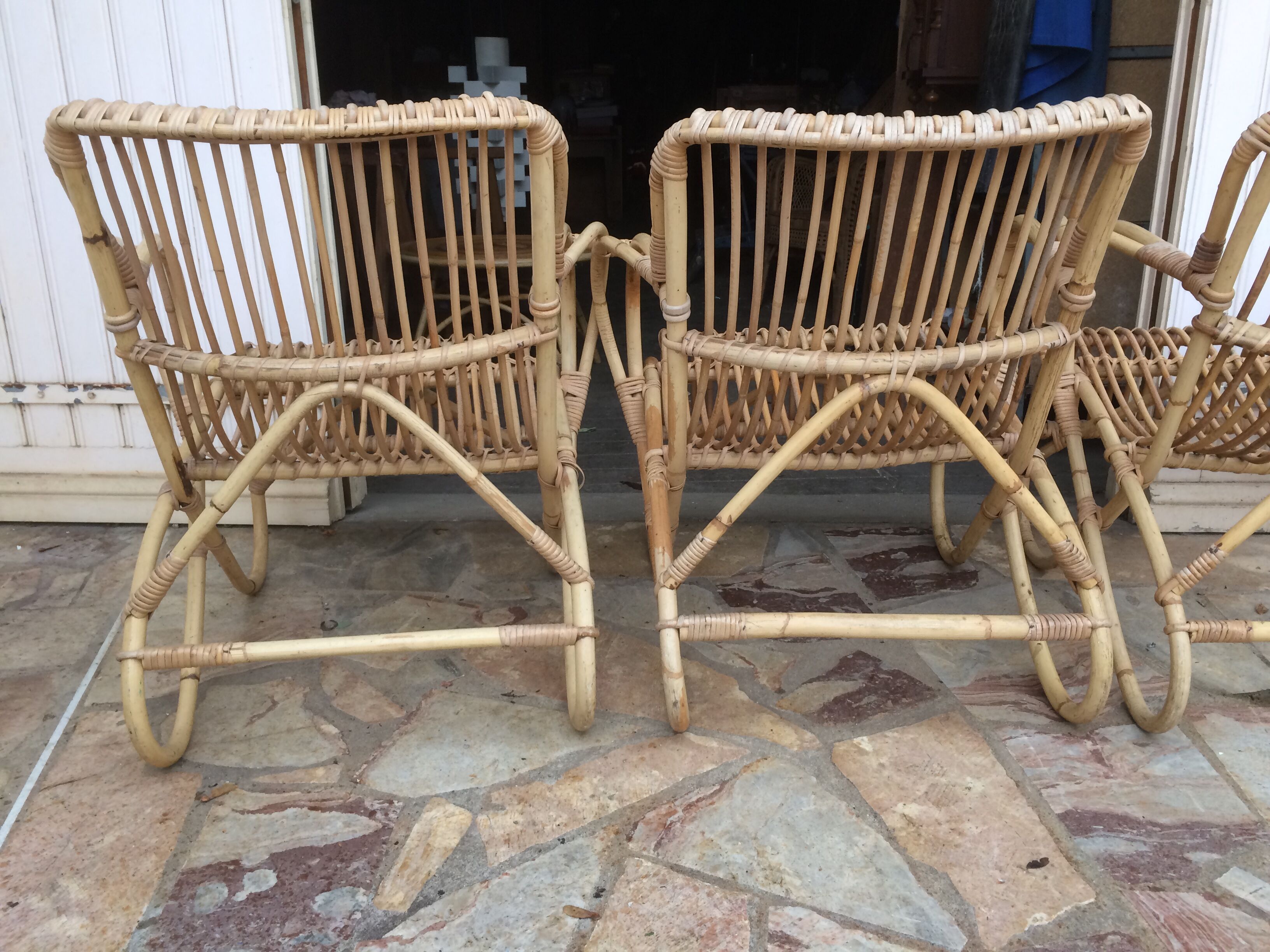 Lounge or garden table and 4 vintage wicker and rattan chairs 60s
