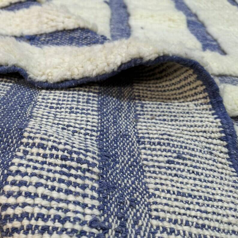 Handmade Moroccan rug 200cm x 300cm