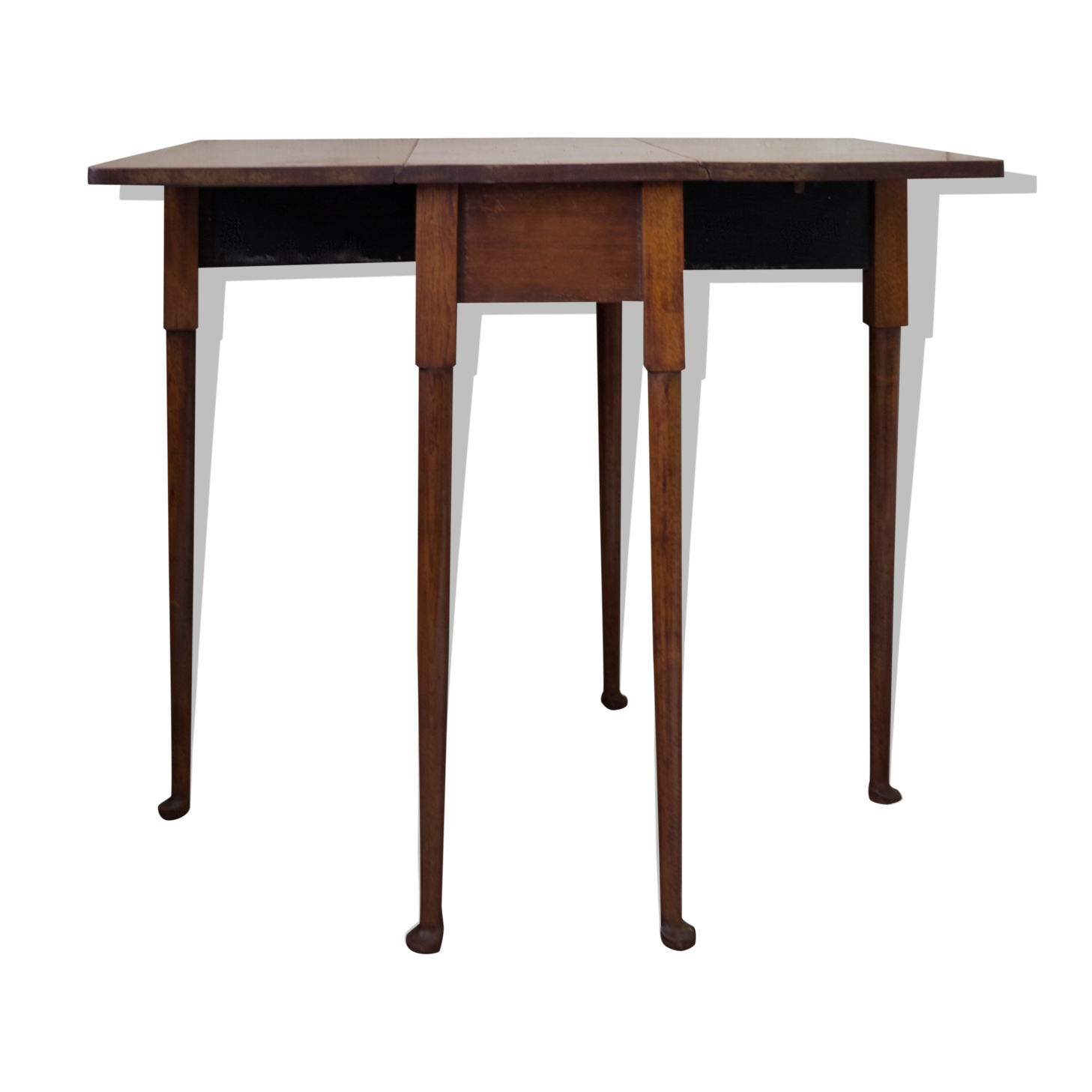 Shuttered table