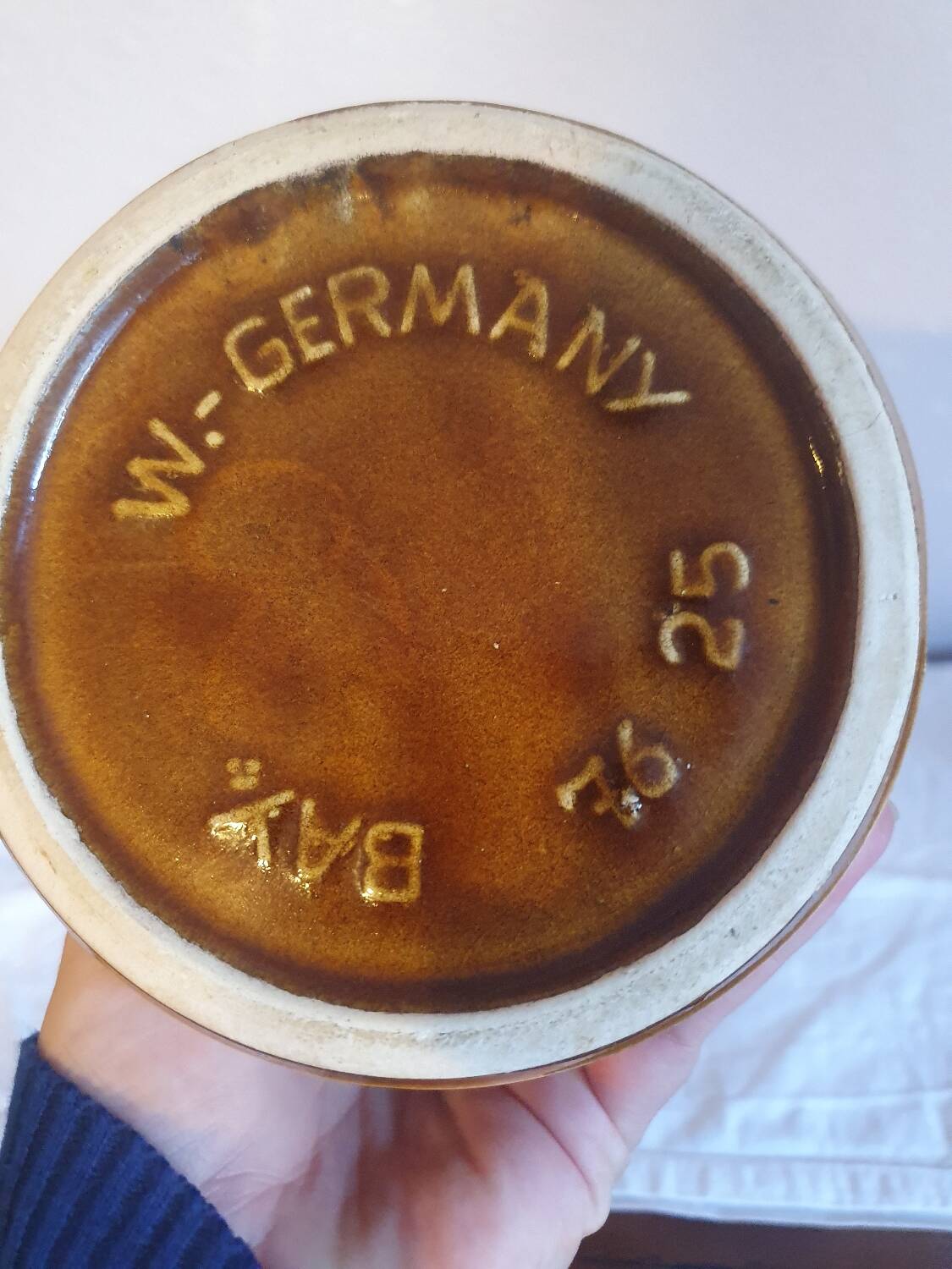 Vase w germany bay numbered 76 25 vintage 70's