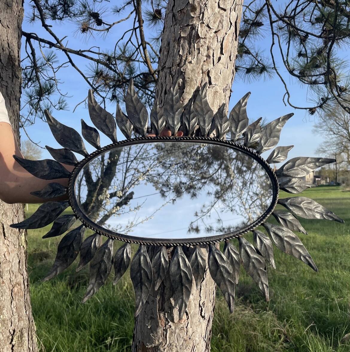 Oval leafy mirror - 1960 - sun mirror style