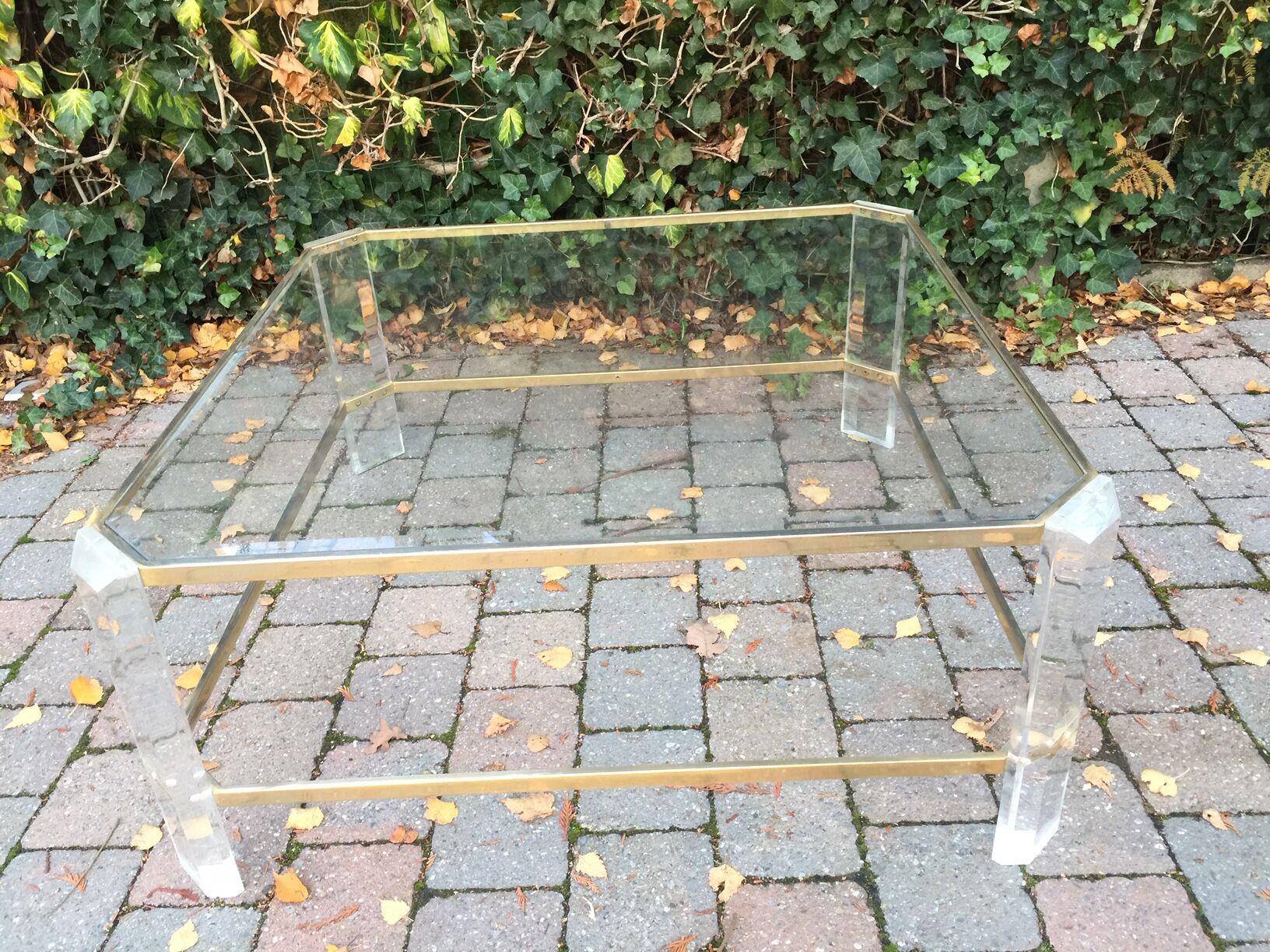 1970 lucite coffee table