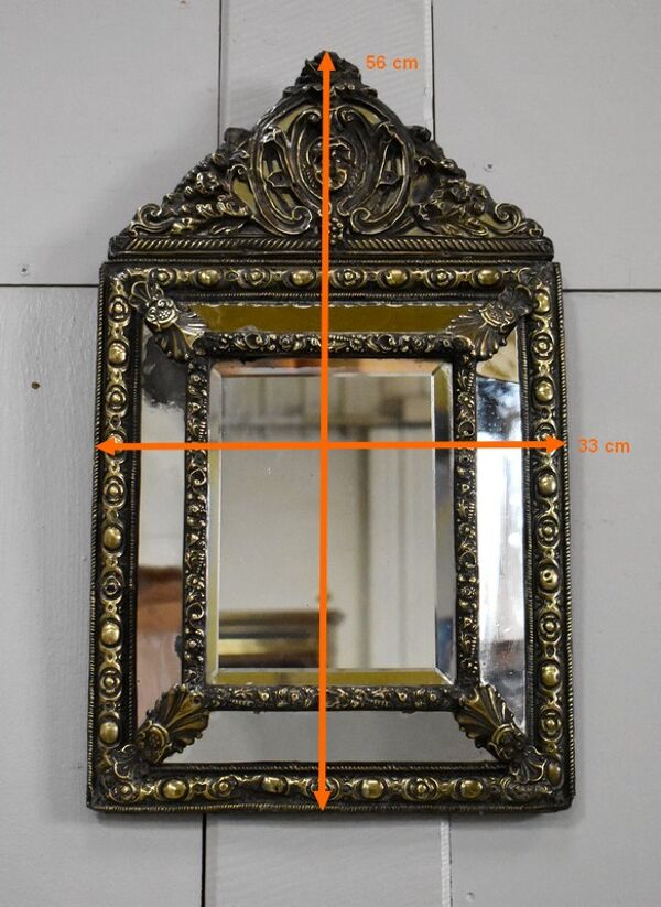 Miroir en laiton repoussé, style louis xiv, époque napoléon iii – xixe
