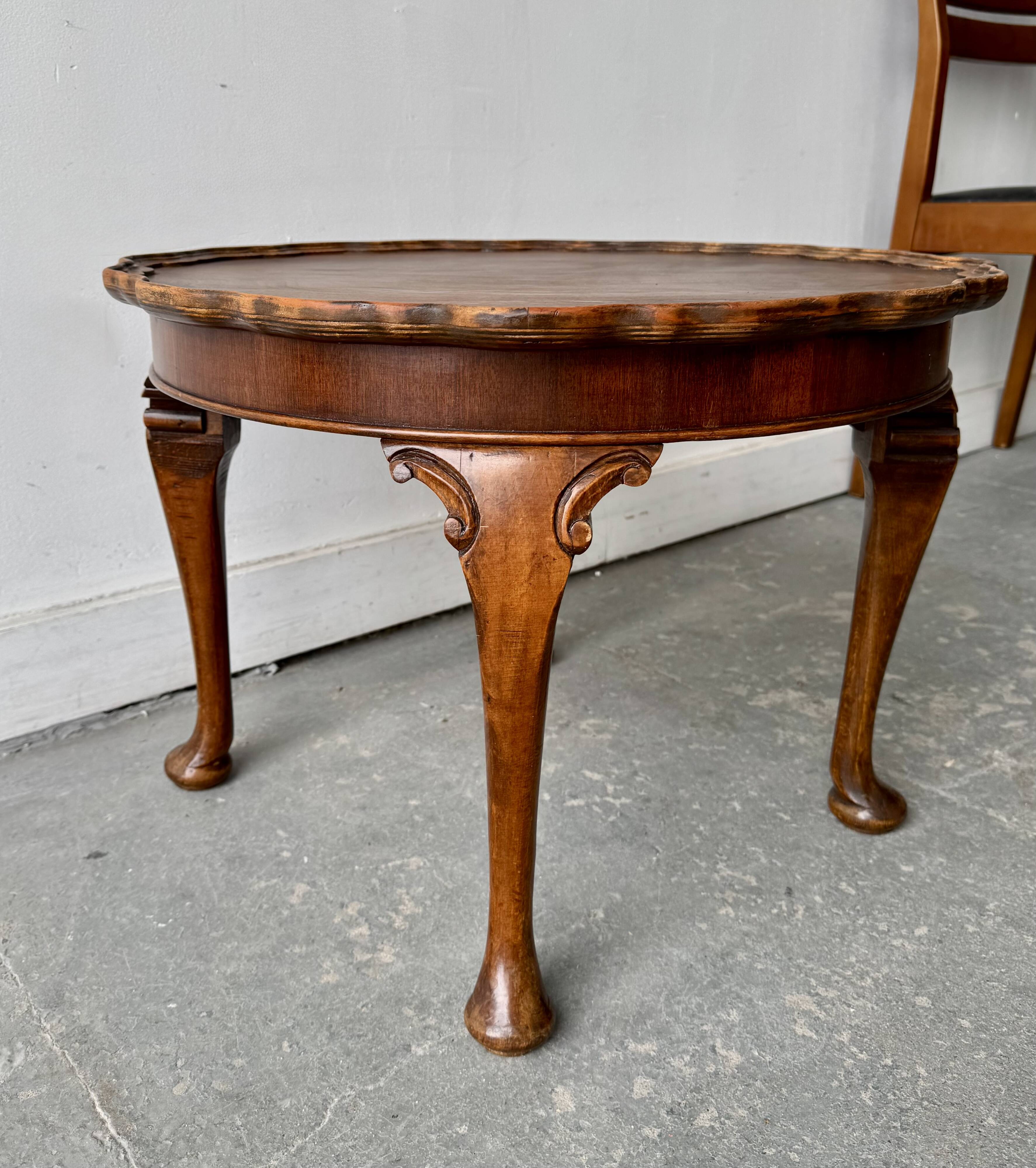 Vintage Round Pie Crust Coffee Table